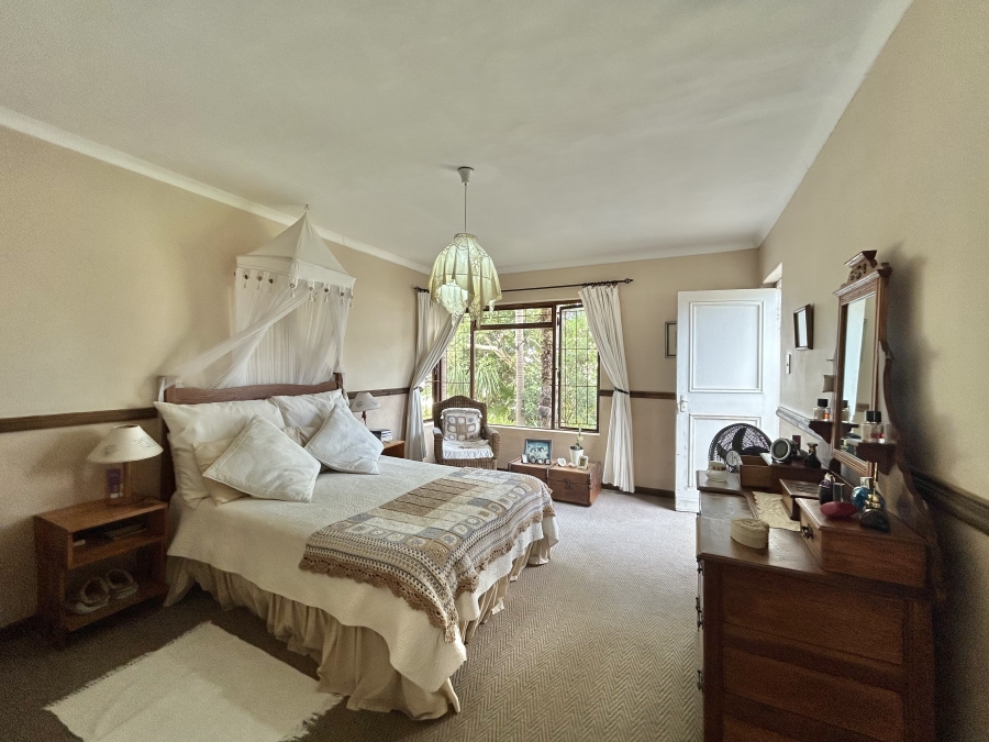 6 Bedroom Property for Sale in Ferreira Town Eastern Cape